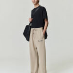 Essentials FOG Training Classic Flare Sweatpant Faded Dune
